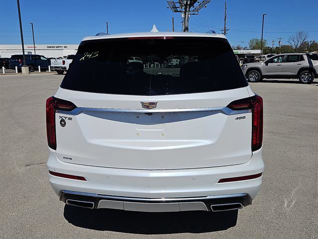 Certified 2021 Cadillac XT6 Premium Luxury w/ Platinum Package image 4
