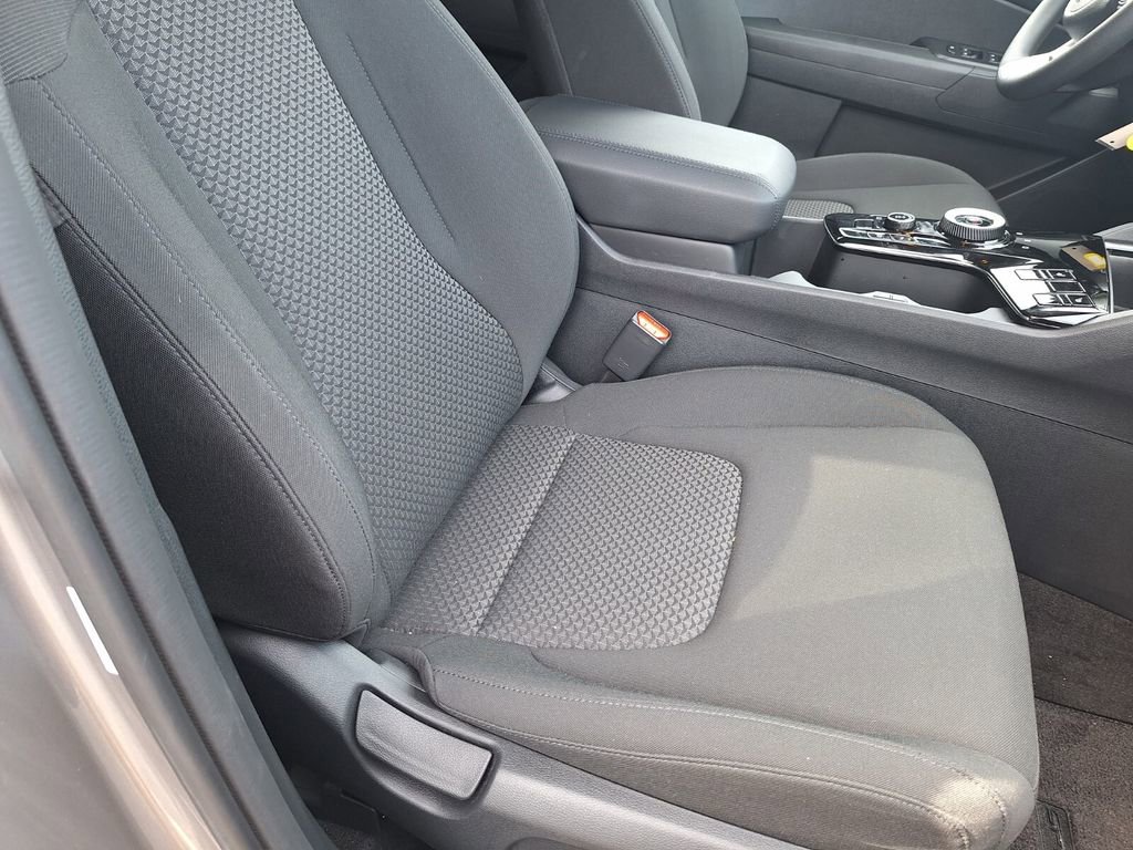 Used 2025 Kia Sportage LX image 26