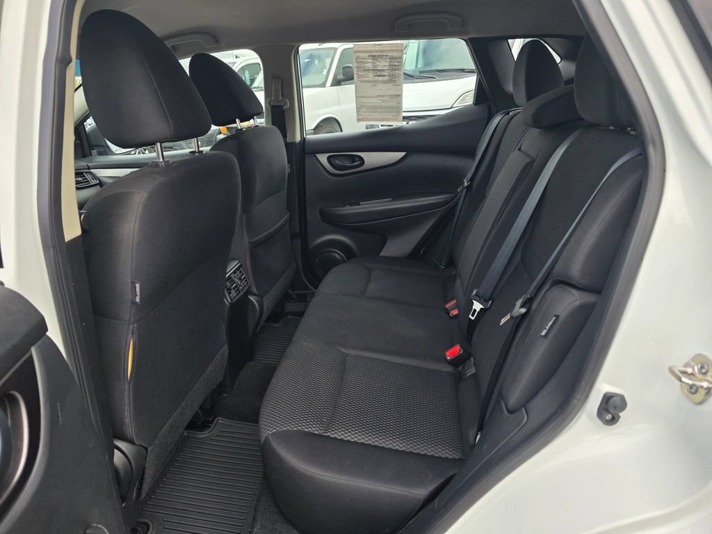 Used 2022 Nissan Rogue Sport S AWD/4WD image 9