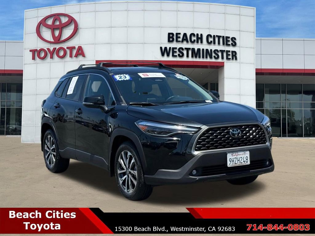 Certified 2023 Toyota Corolla Cross XLE w/ Convenience Package FWD image 2