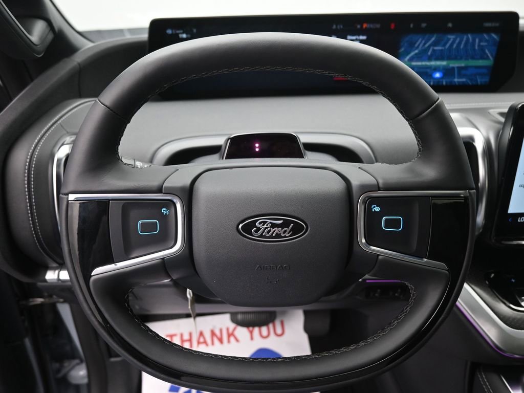 New 2025 Ford Expedition Platinum w/ Stealth Performance Package AWD/4WD image 6