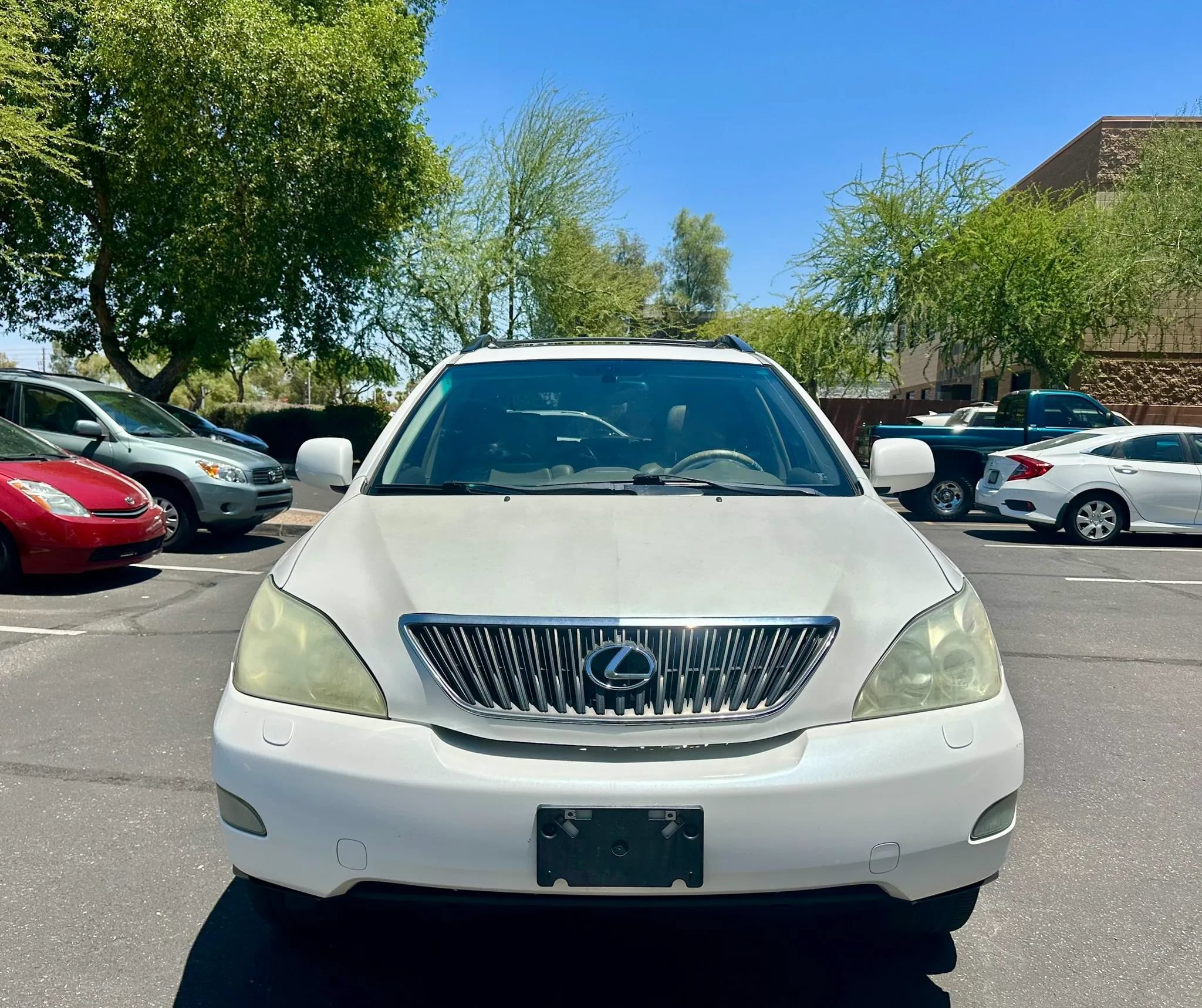 Used 2004 Lexus RX 330 FWD image 2