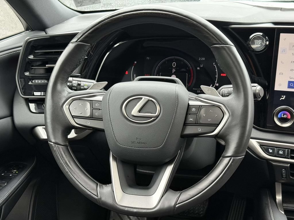 Used 2023 Lexus RX 350 AWD image 9
