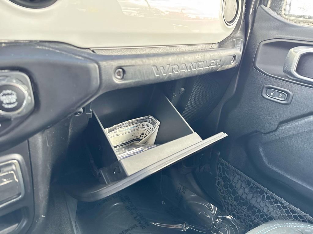 Used 2021 Jeep Wrangler Unlimited Islander image 22