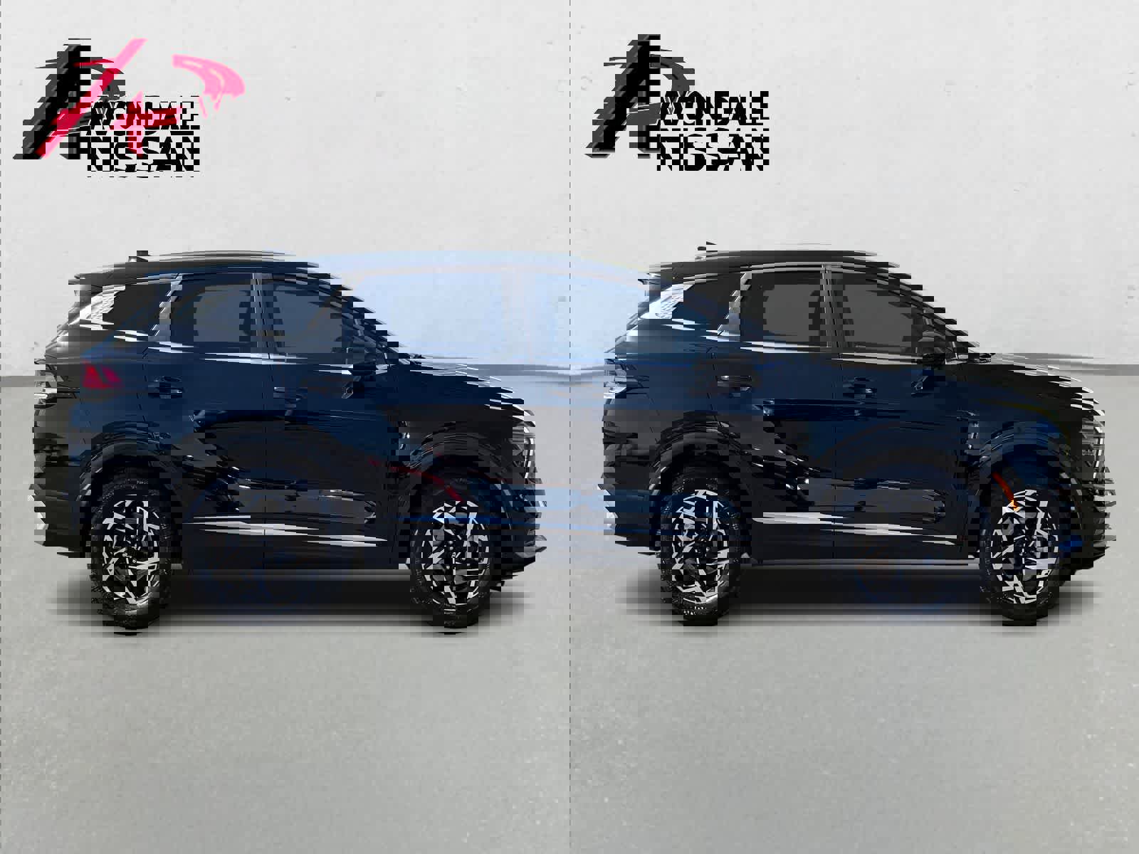 Used 2025 Kia Sportage LX image 8