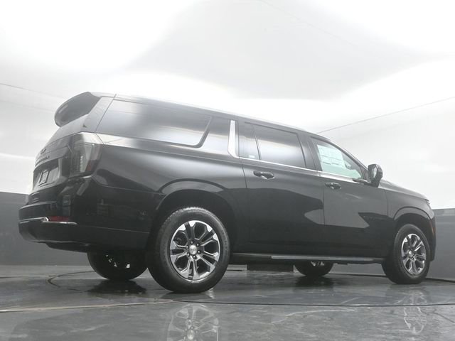 New 2026 Chevrolet Suburban LT w/ Comfort Package AWD/4WD image 12