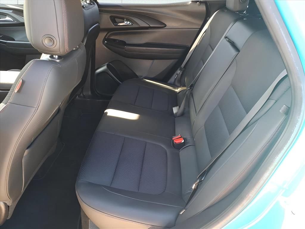 Used 2021 Chevrolet TrailBlazer RS w/ Technology Package image 13