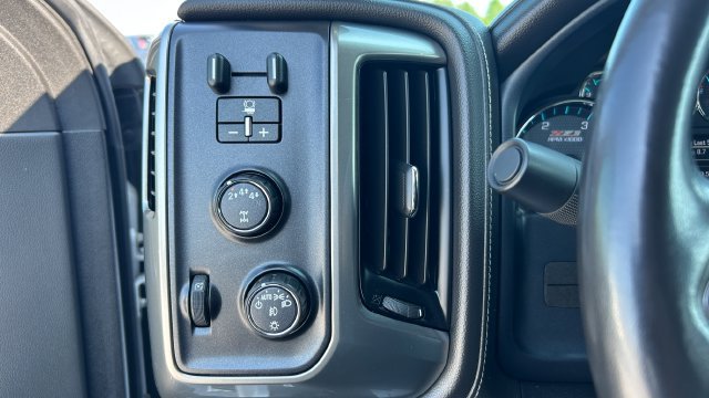 Certified 2019 Chevrolet Silverado 3500 LTZ w/ Duramax Plus Package AWD/4WD image 21