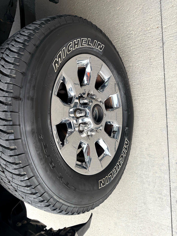 Used 2019 Ford F250 Lariat w/ Lariat Ultimate Package image 10