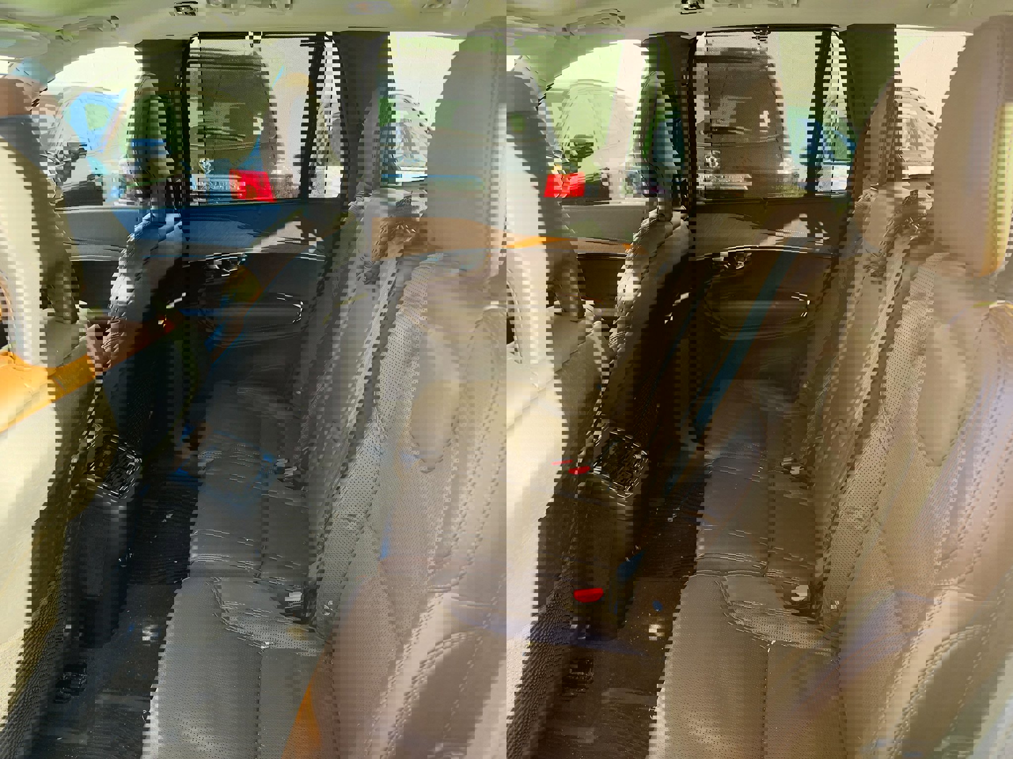 Used 2020 Volvo XC90 T6 Inscription w/ Protection Package image 38