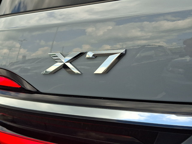 Used 2026 BMW X7 xDrive40i w/ M Sport Package AWD/4WD image 42