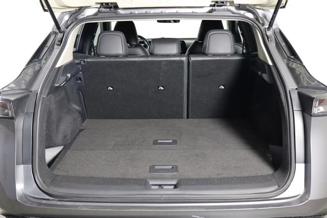 Used 2023 Nissan Ariya AWD image 17