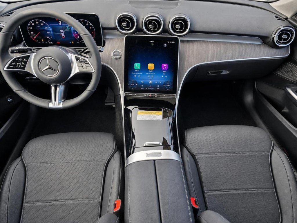 New 2026 Mercedes-Benz C 300 4MATIC Sedan image 17