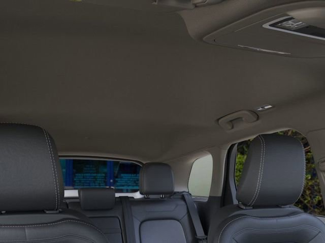 New 2026 Lincoln Corsair Premiere image 25