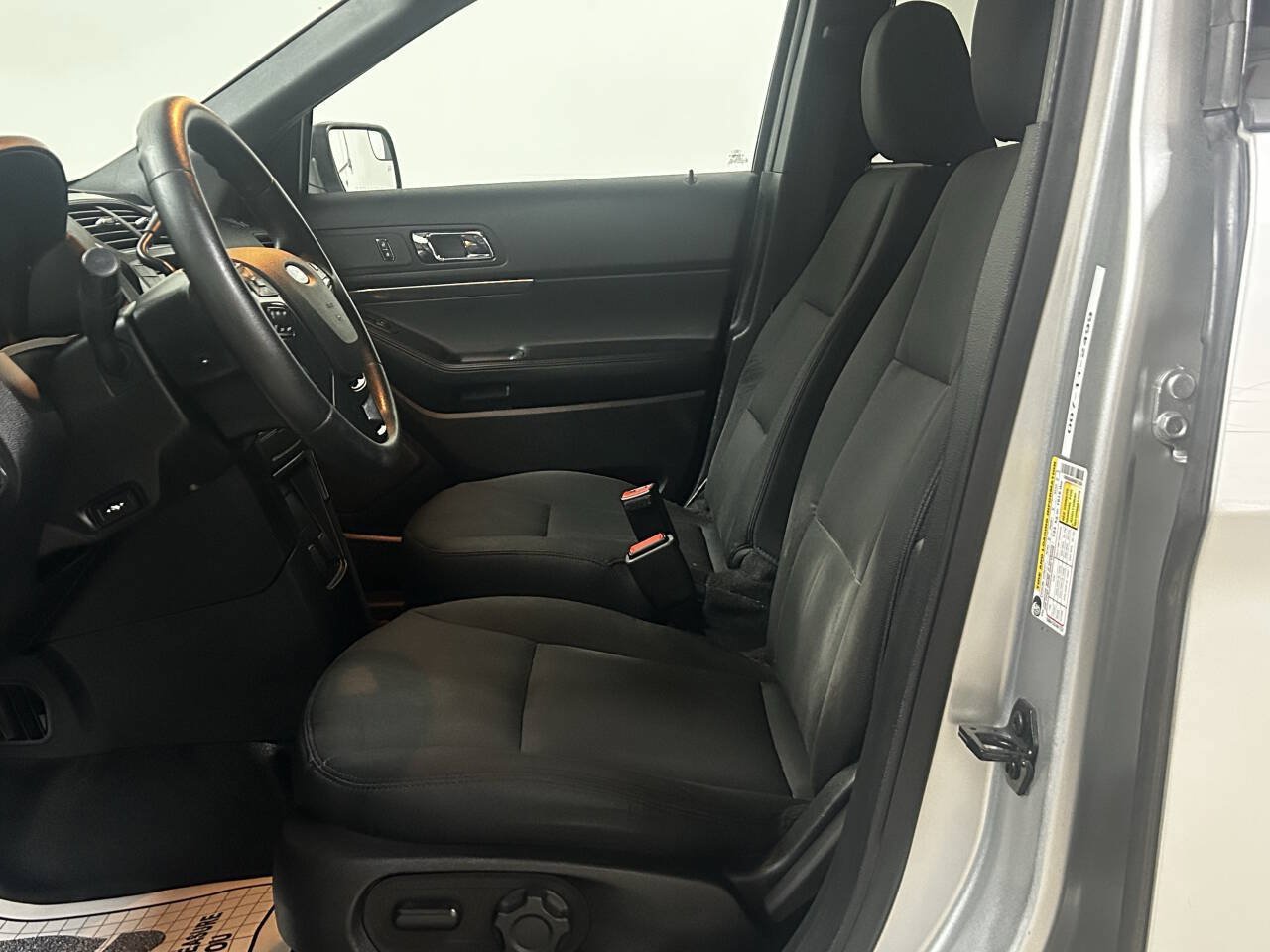 Used 2017 Ford Explorer 4WD Police Interceptor w/ Ready For The Road Package image 13
