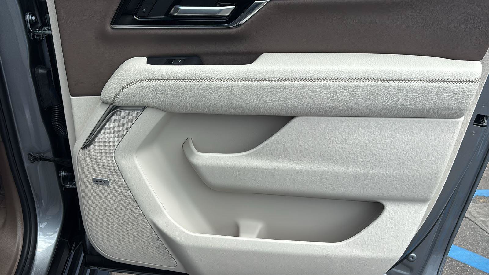 New 2026 GMC Yukon XL Denali RWD image 23