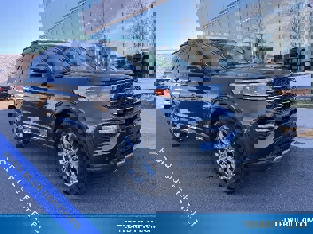 Certified 2024 Ford Explorer XLT w/ Equipment Group 202A