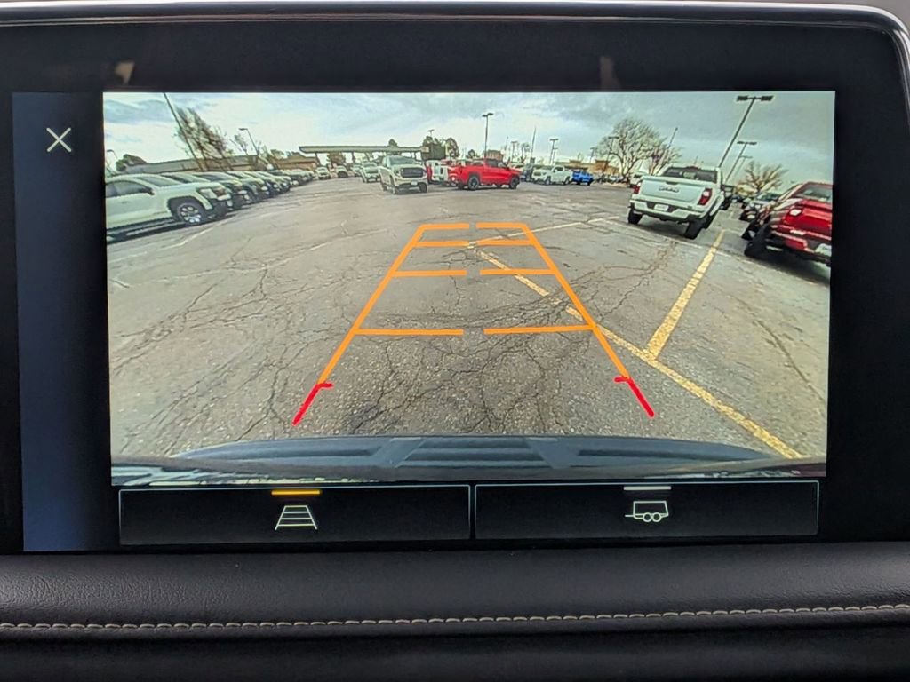 Used 2023 Chevrolet Tahoe Premier AWD/4WD image 25