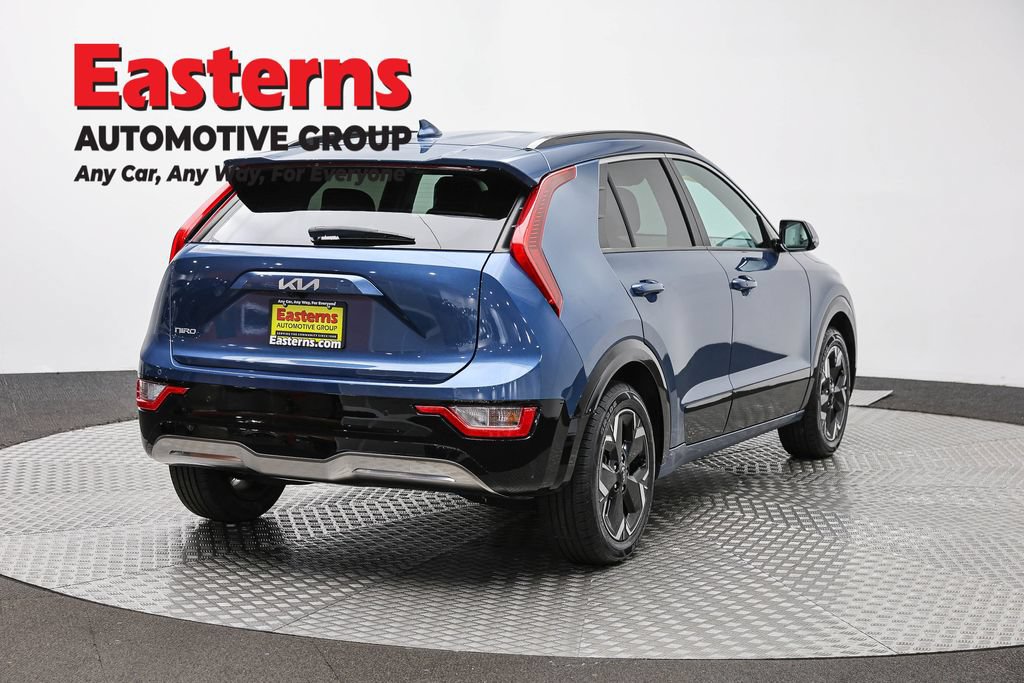 Used 2023 Kia Niro Wind w/ Wind Preserve Package FWD image 5