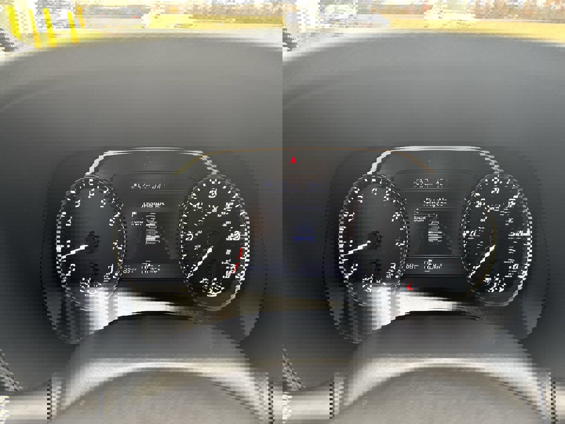 Used 2022 Nissan Frontier SV image 11