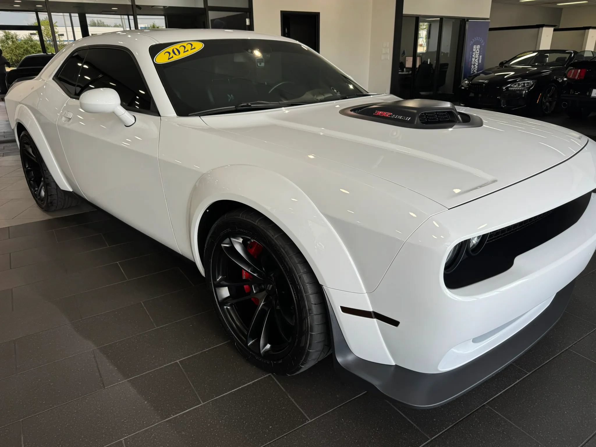 Used 2022 Dodge Challenger R/T Scat Pack RWD image 4