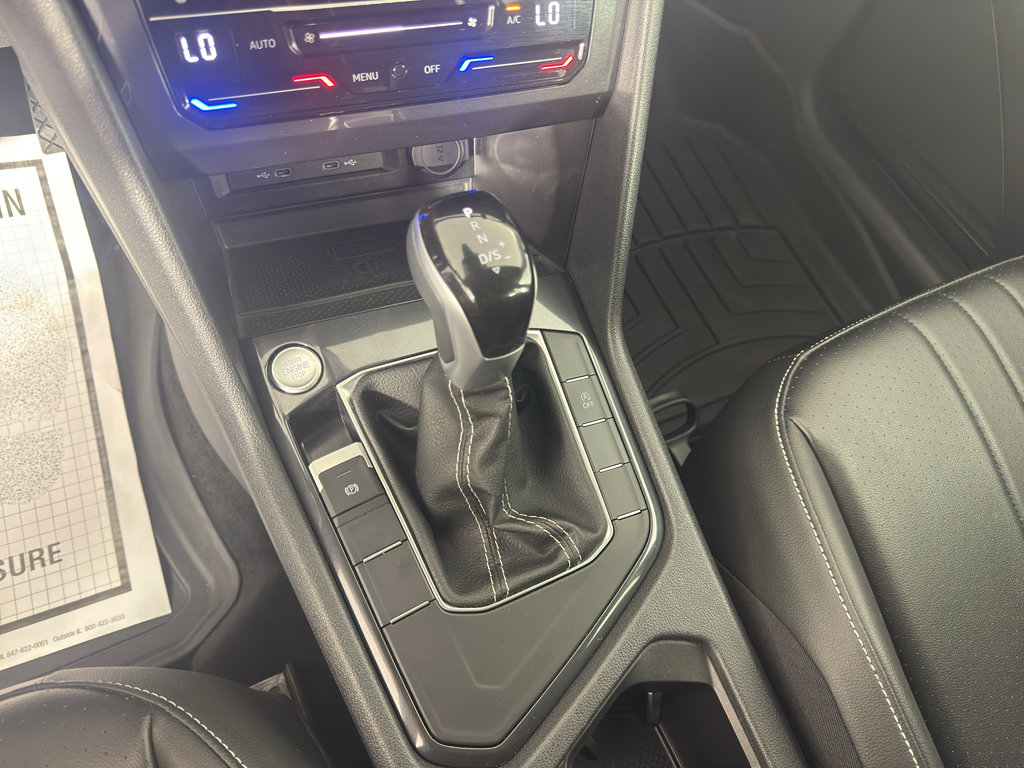 Used 2024 Volkswagen Tiguan SE FWD image 25