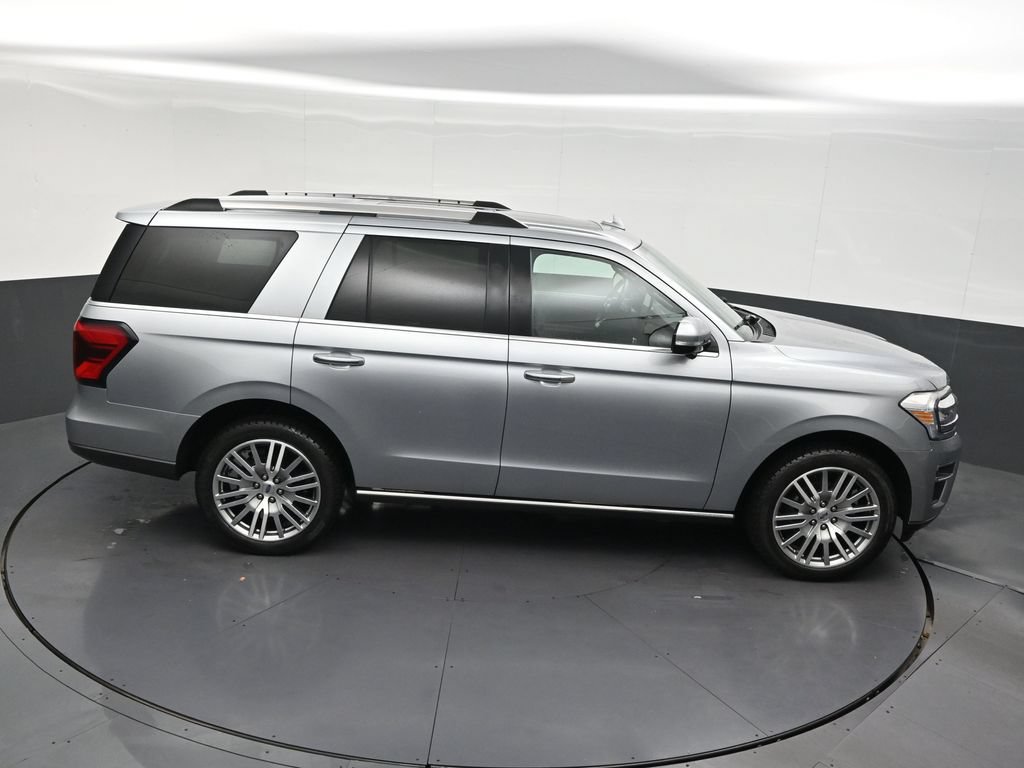 Used 2023 Ford Expedition Limited AWD/4WD image 20