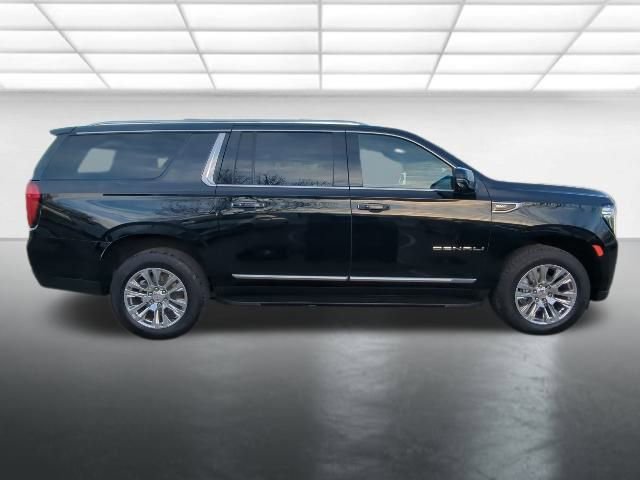 Used 2024 GMC Yukon XL Denali image 30