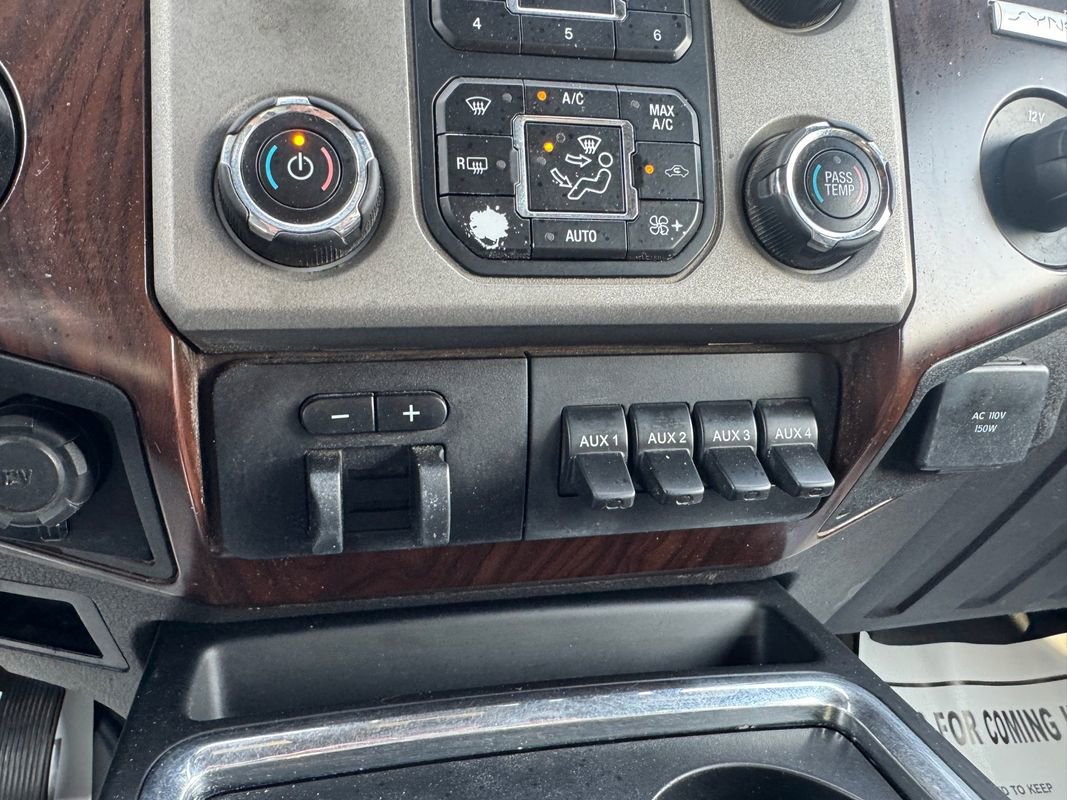 Used 2015 Ford F350 Lariat w/ Chrome Package AWD/4WD image 24