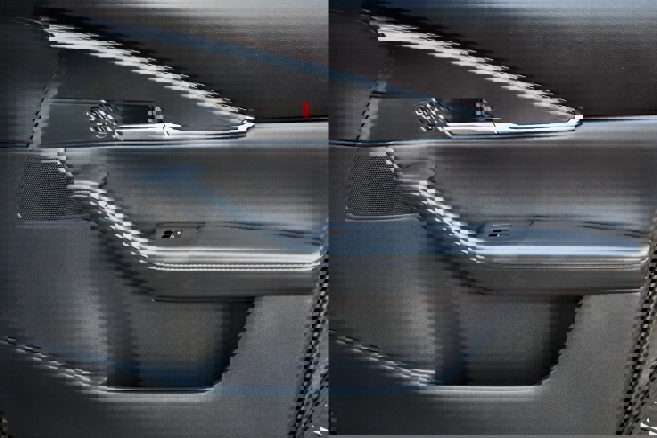 Used 2023 MAZDA CX-30 AWD 2.5 S w/ Select Package image 18