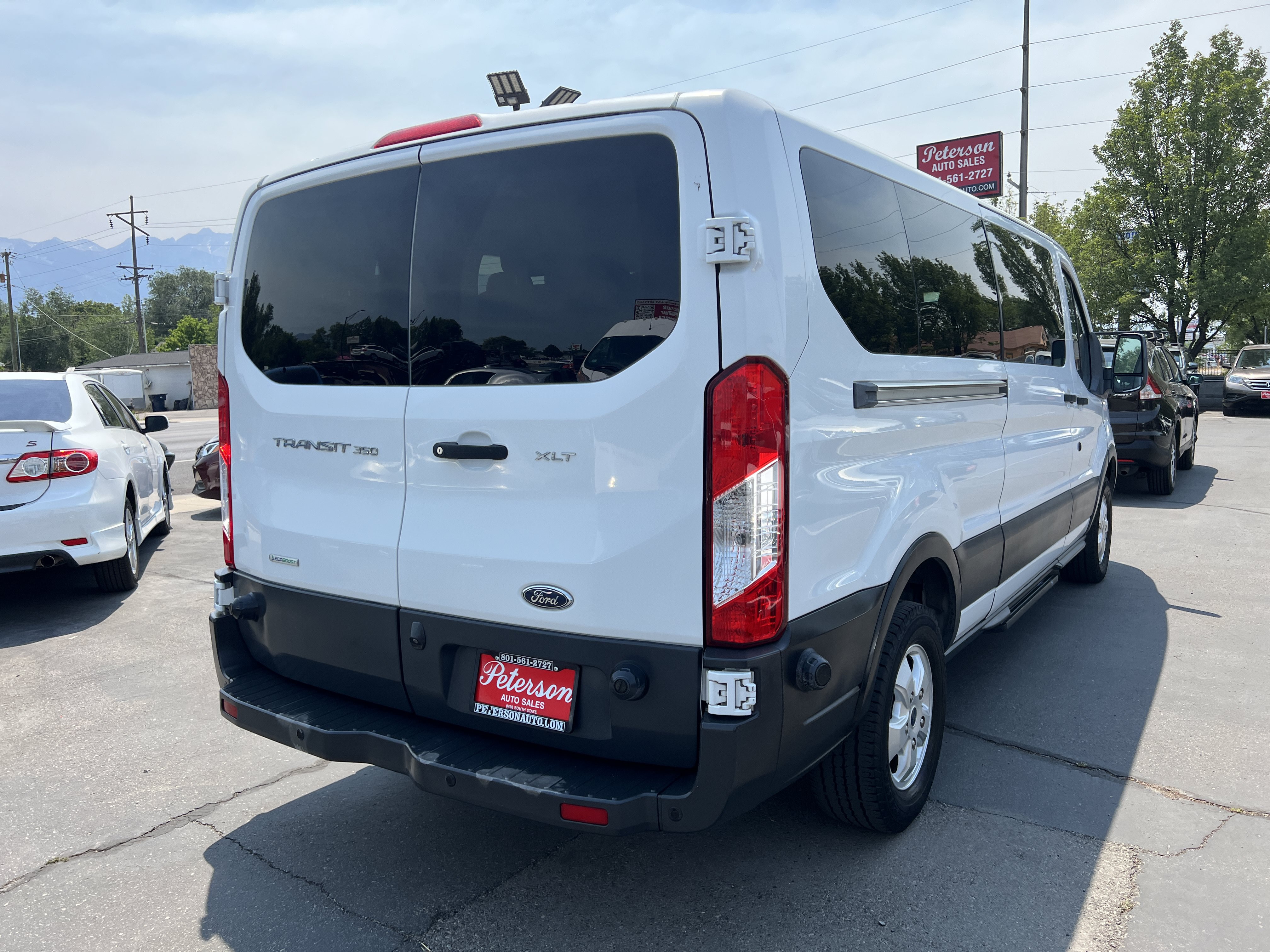 Used 2018 Ford Transit 350 XLT RWD image 7