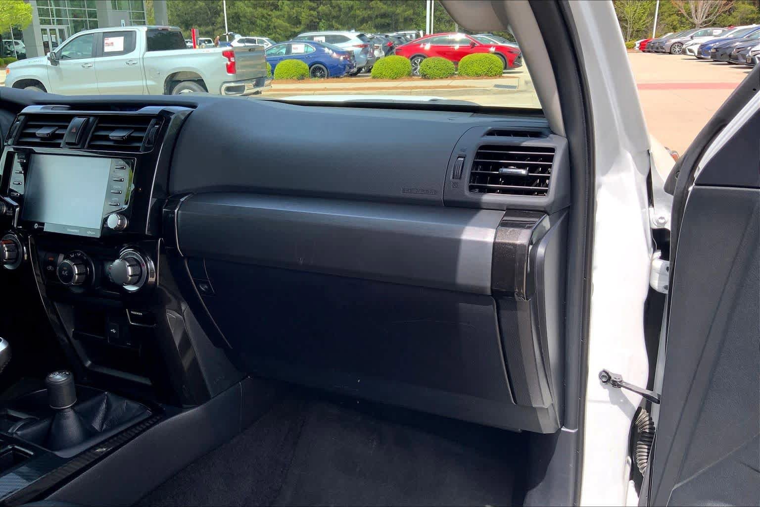 Used 2024 Toyota 4Runner TRD Off-Road Premium AWD/4WD image 18
