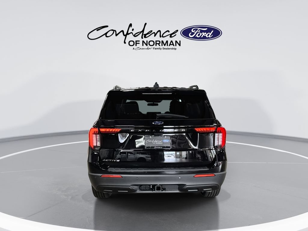 Used 2026 Ford Explorer Active RWD image 7