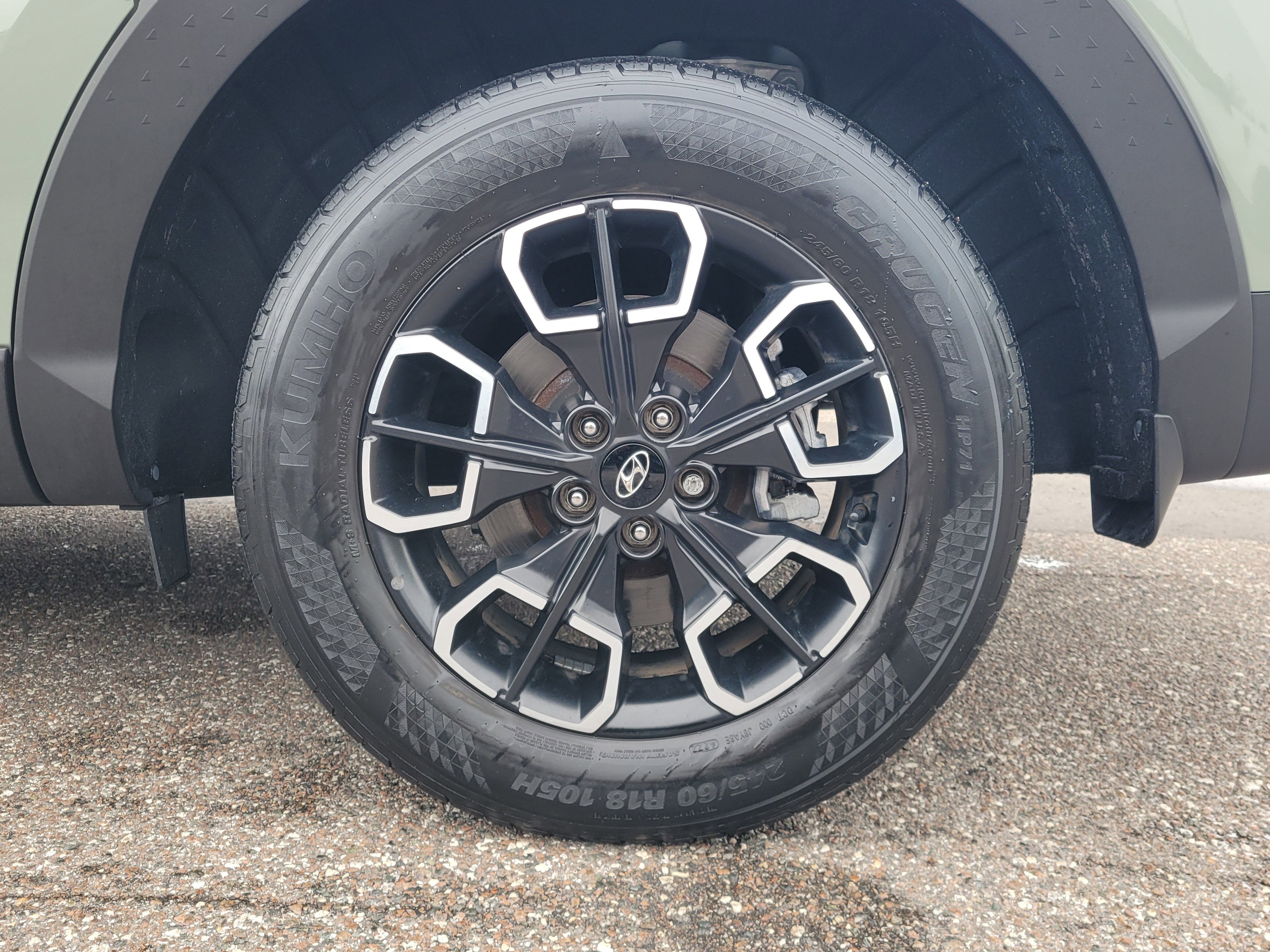 Used 2023 Hyundai Santa Cruz SEL w/ Activity Package image 5