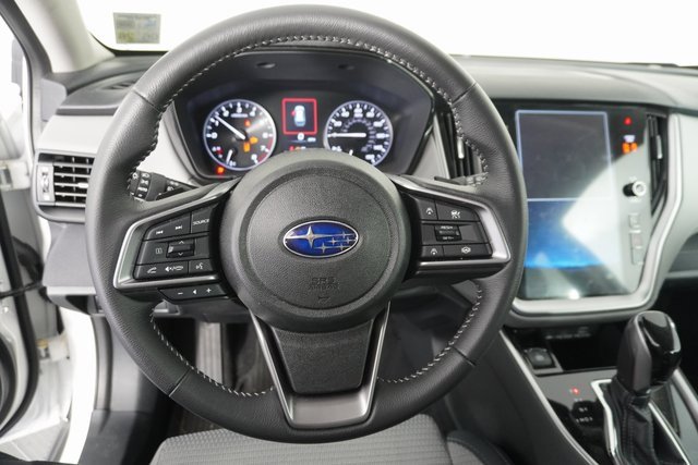 Used 2025 Subaru Outback Premium image 13