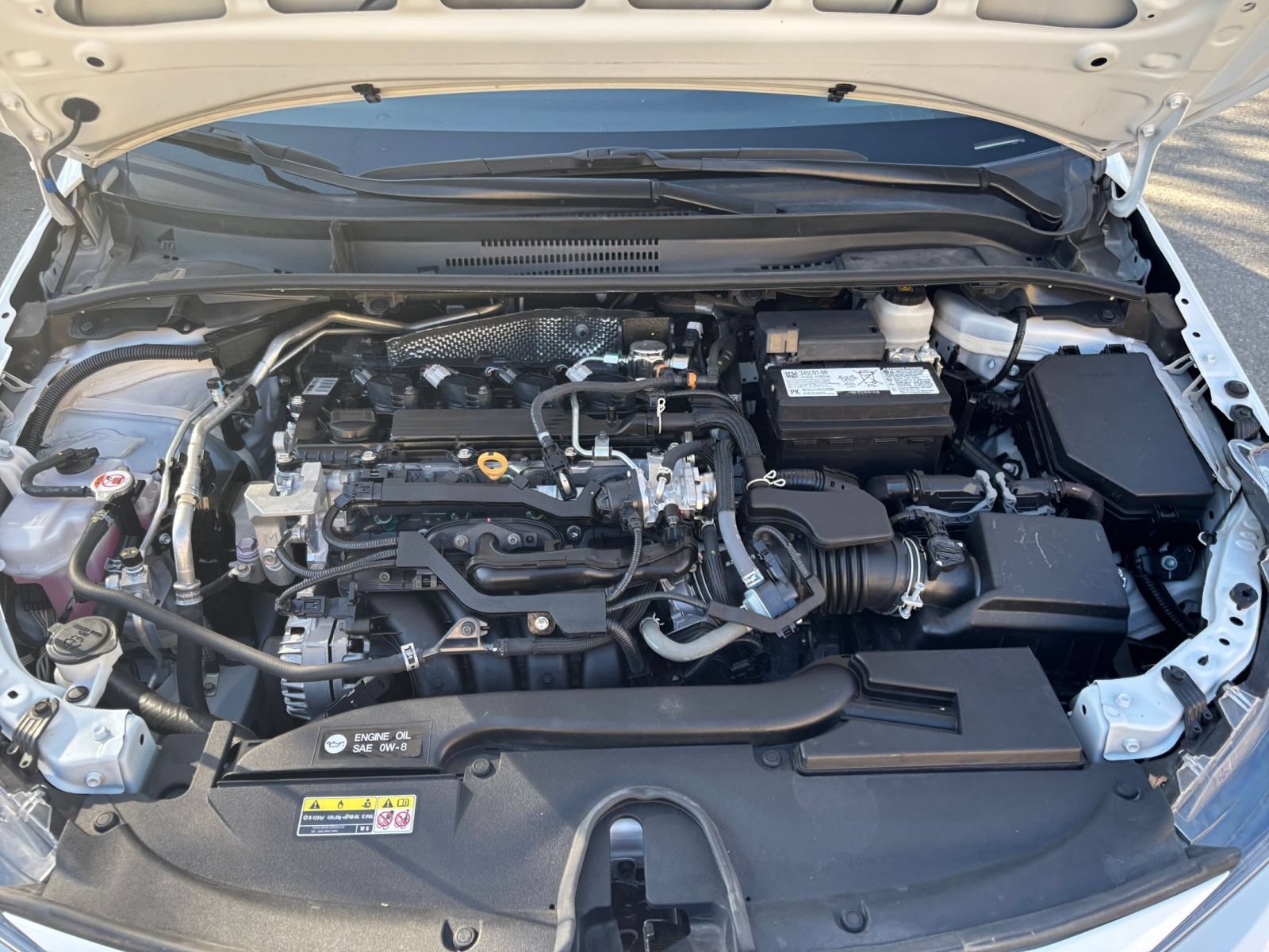 Used 2025 Toyota Corolla LE FWD image 29