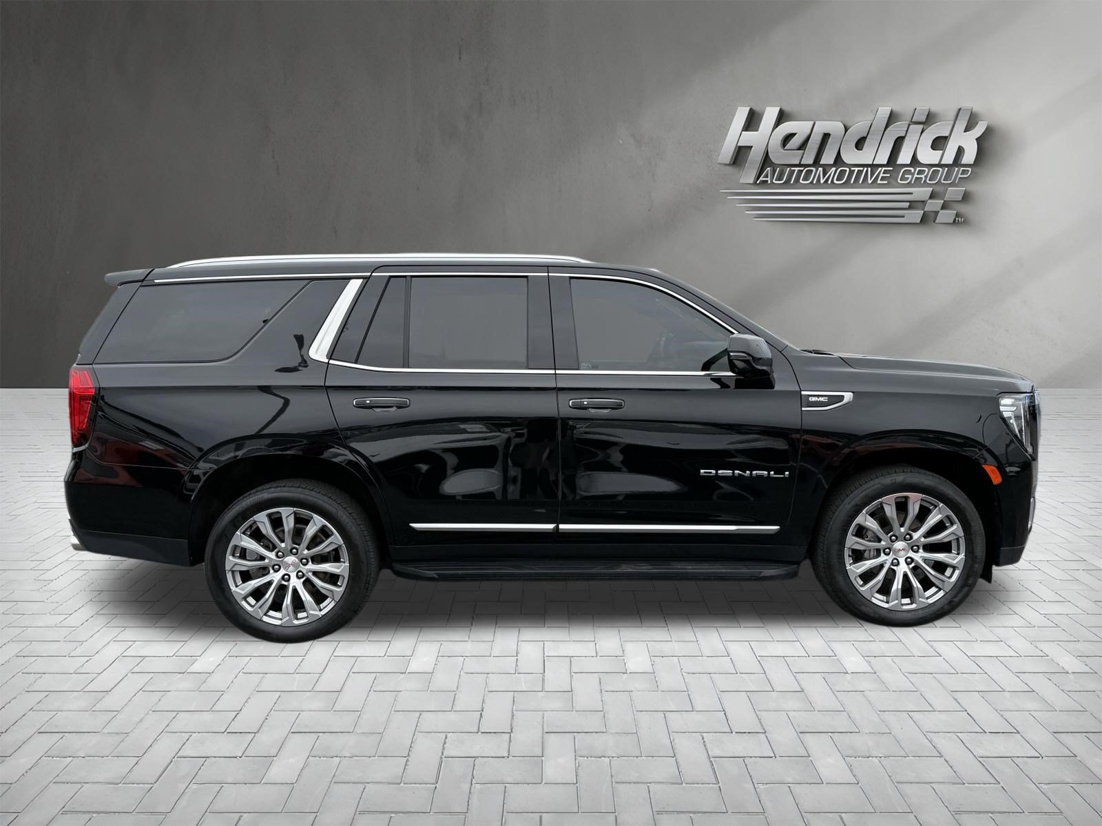 Used 2023 GMC Yukon Denali AWD/4WD image 10