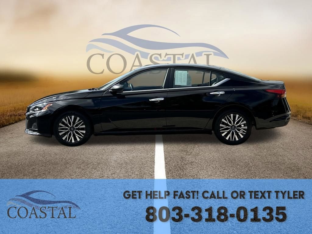 Certified 2025 Nissan Altima 2.5 SV FWD image 14