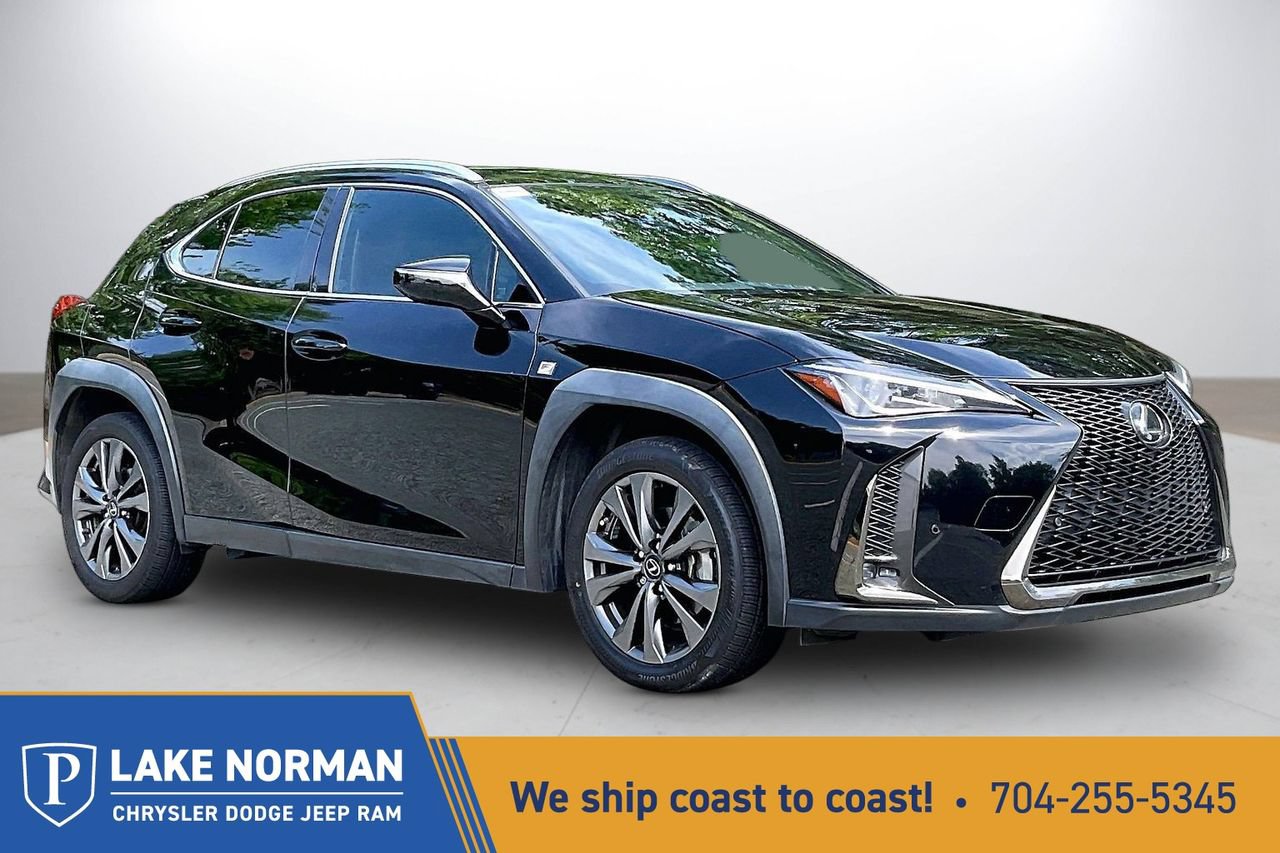 Used 2019 Lexus UX 200 F Sport w/ F Sport Premium Package FWD video 1