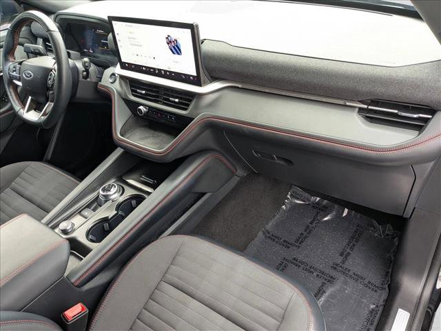 Certified 2025 Ford Explorer ST-Line w/ ST-Line Street Pack image 21