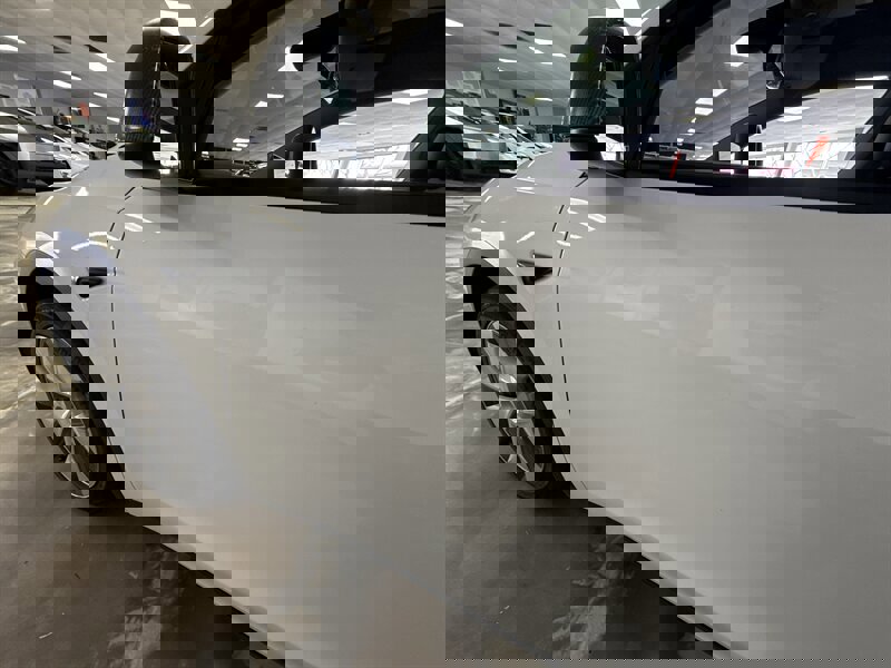 Used 2021 Tesla Model Y Long Range image 21