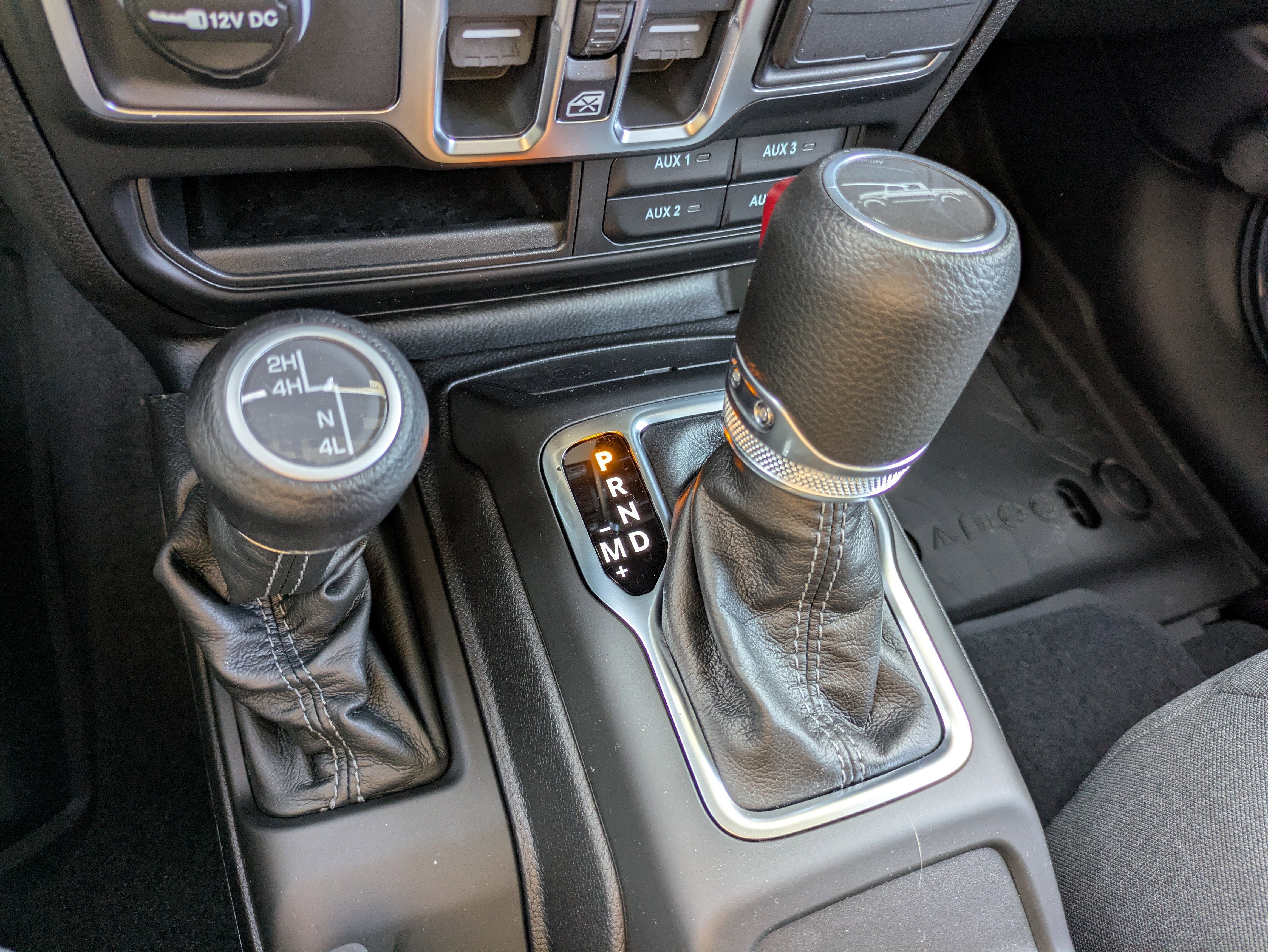 New 2026 Jeep Gladiator Sport AWD/4WD image 19