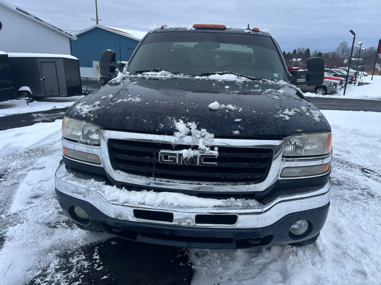 Used 2006 GMC Sierra 2500 SLE w/ Onstar Plus Package image 2