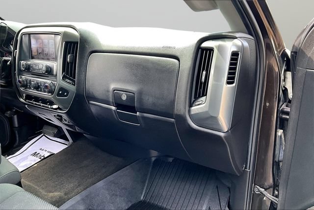 Used 2018 Chevrolet Silverado 1500 LT w/ All Star Edition AWD/4WD image 16