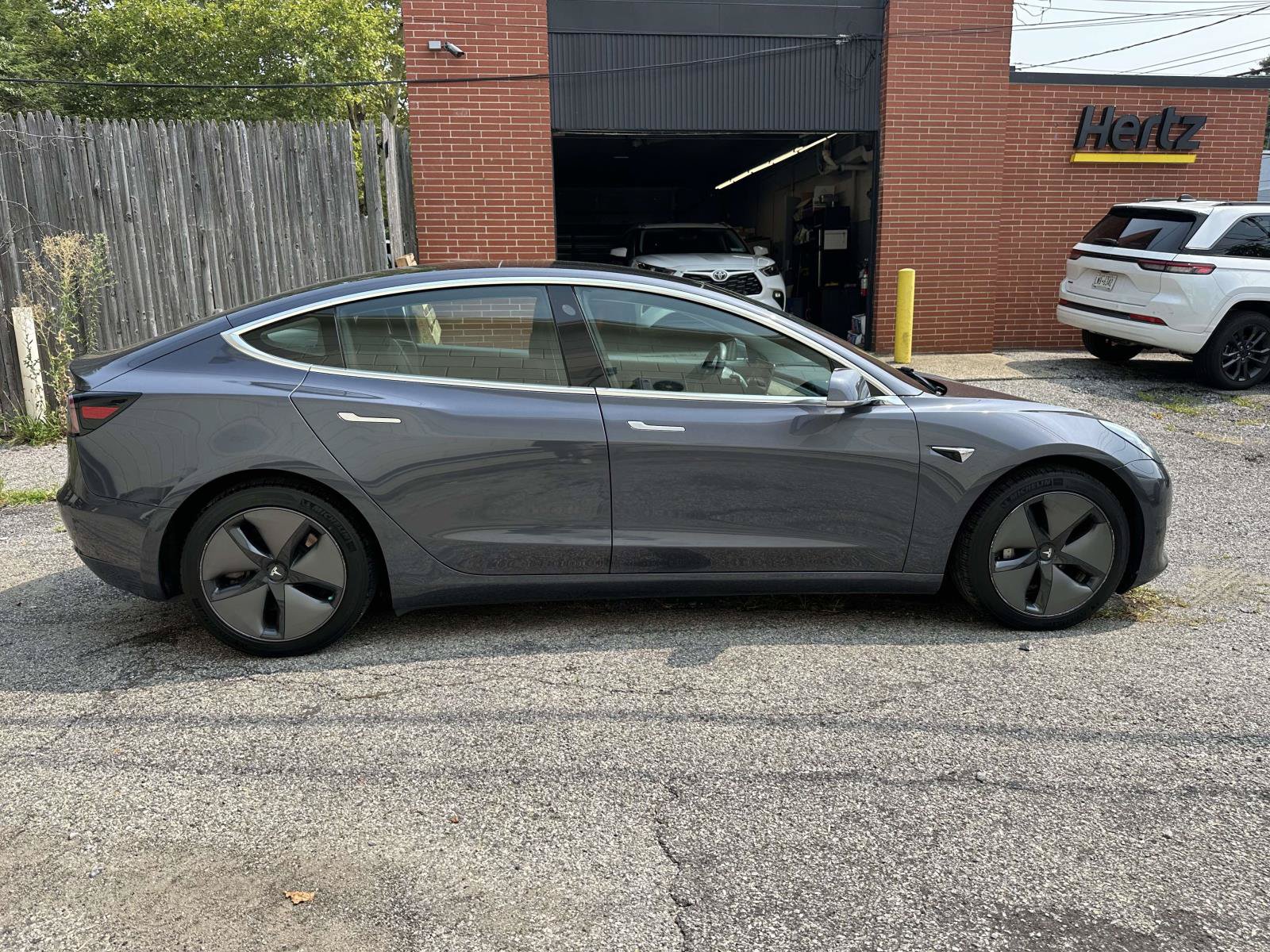 Used 2019 Tesla Model 3 Long Range AWD/4WD image 2