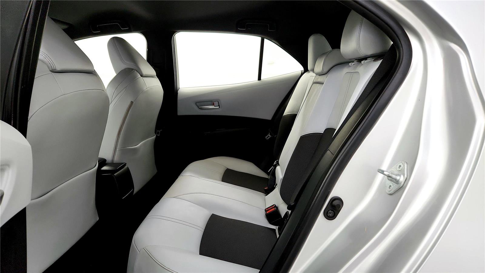 Used 2021 Toyota Corolla XSE image 21