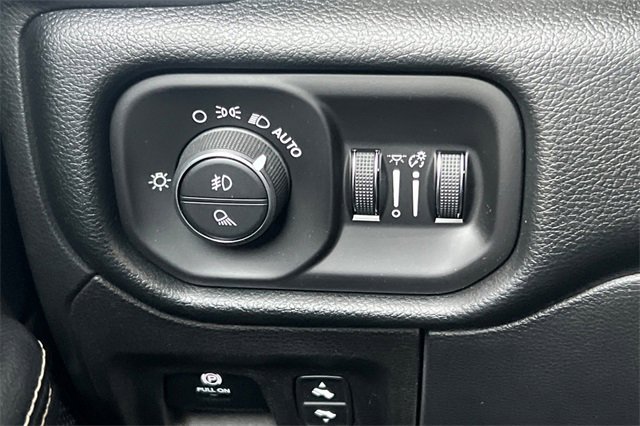 Used 2021 RAM 1500 Laramie image 34