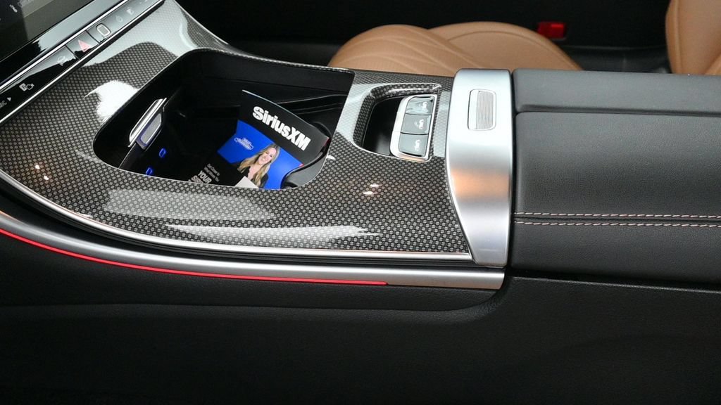 Used 2024 Mercedes-Benz CLE 300 4MATIC Cabriolet image 13