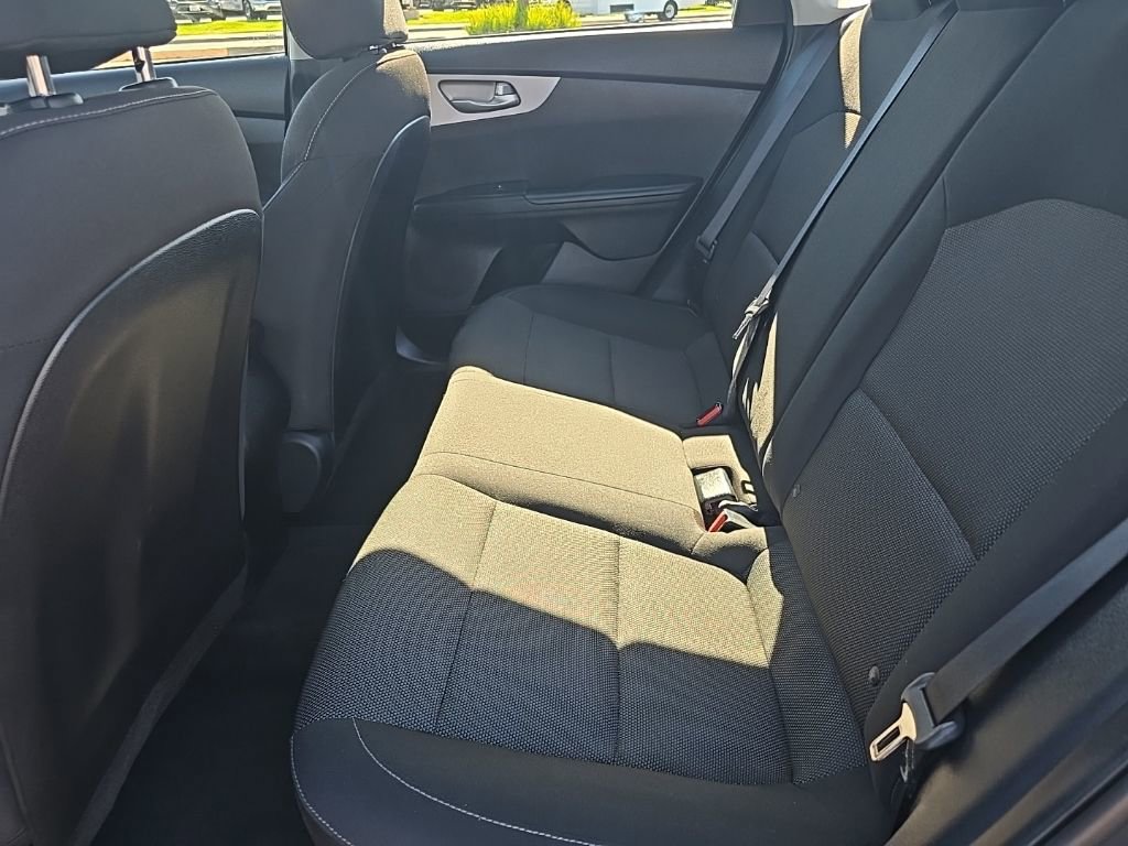 Used 2024 Kia Forte LXS image 21