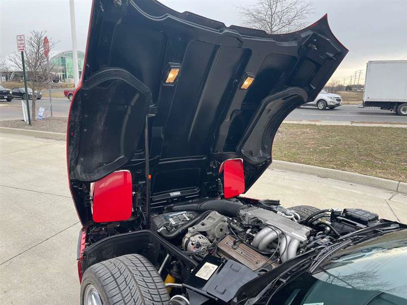 Used 1990 Chevrolet Corvette Convertible RWD image 94